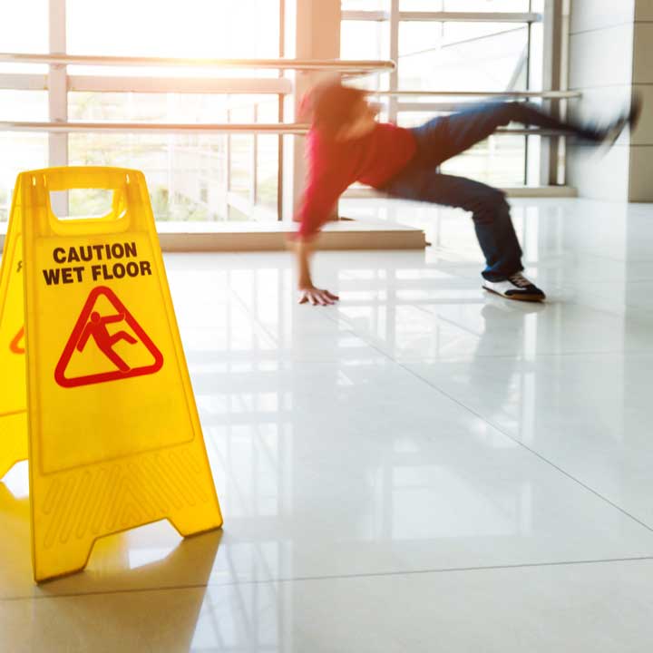 Slip and Fall injury claim attorney in TennesseeKyle Peiter